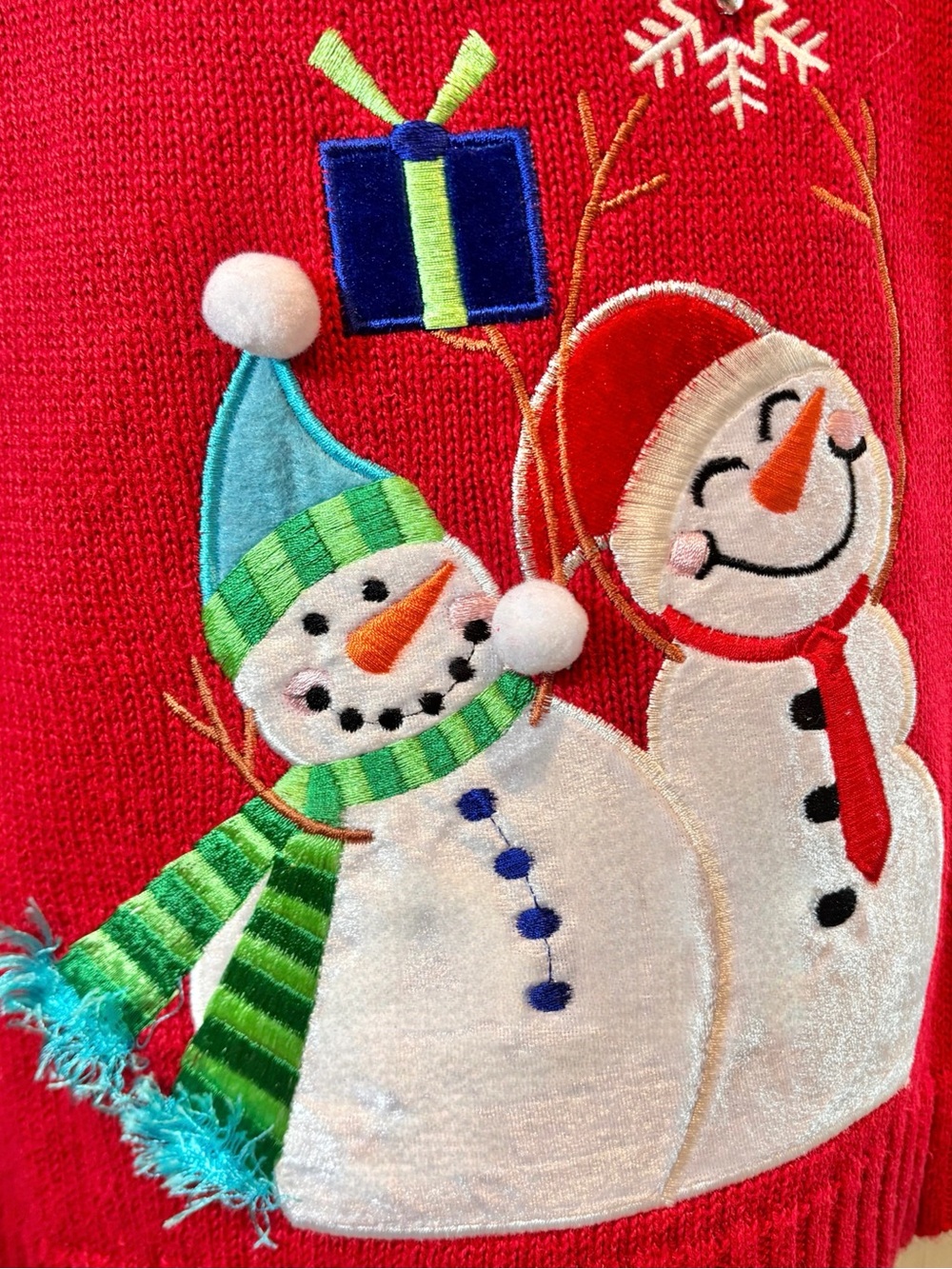 Ugly Christmas Sweater Classic Elements Red Zip Cardigan Snowmen Women’s Sz L - Picture 4 of 10